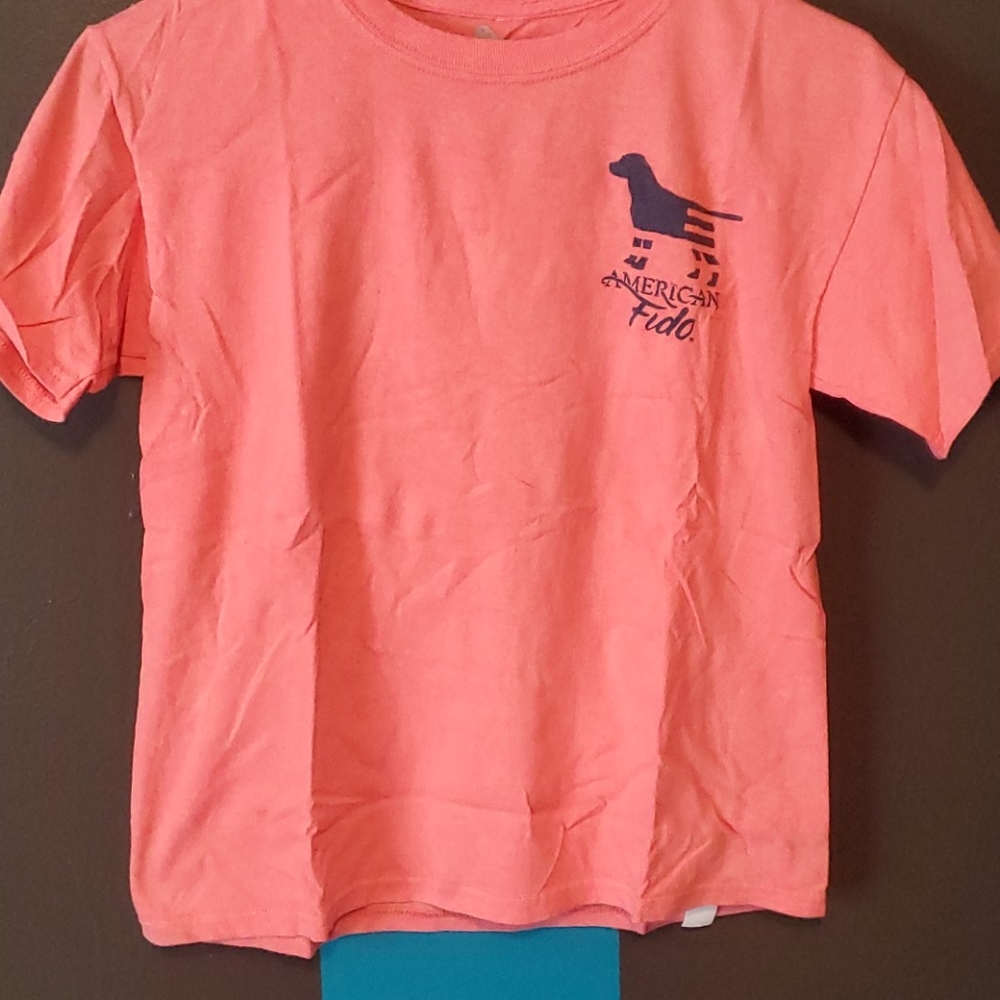 2 American fido boys tshirts medium